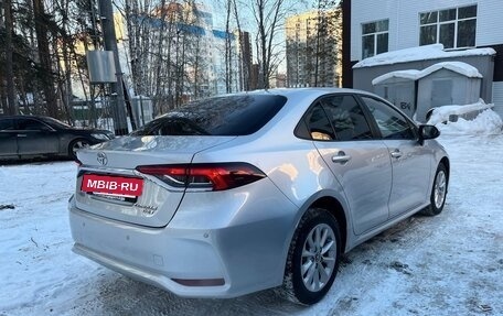 Toyota Corolla, 2021 год, 1 675 000 рублей, 4 фотография