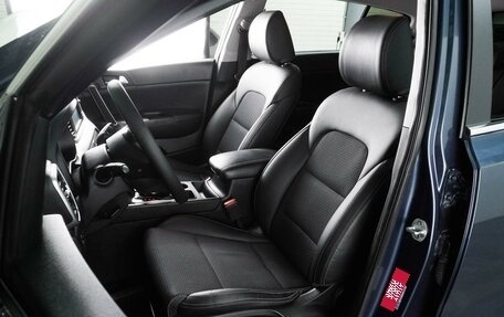 KIA Sportage IV рестайлинг, 2019 год, 2 175 000 рублей, 10 фотография