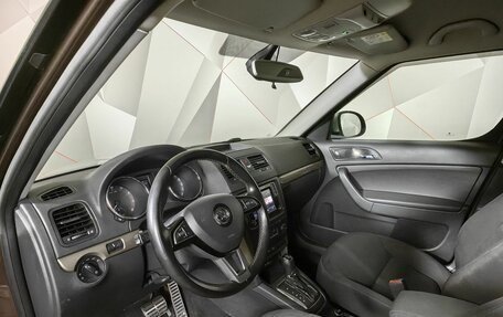 Skoda Yeti I рестайлинг, 2017 год, 1 370 000 рублей, 18 фотография