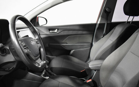 Hyundai Solaris II рестайлинг, 2019 год, 1 435 000 рублей, 10 фотография