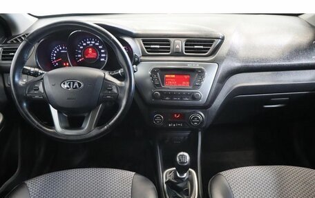 KIA Rio III рестайлинг, 2014 год, 825 000 рублей, 11 фотография
