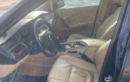 BMW 5 серия, 2007 год, 900 000 рублей, 8 фотография