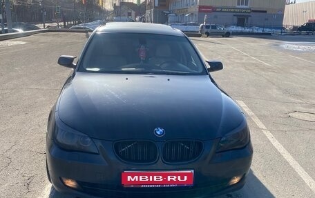 BMW 5 серия, 2007 год, 900 000 рублей, 3 фотография