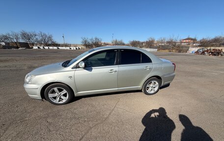 Toyota Avensis III рестайлинг, 2004 год, 550 000 рублей, 3 фотография