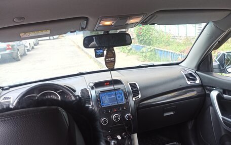 KIA Sorento II рестайлинг, 2010 год, 1 000 000 рублей, 11 фотография