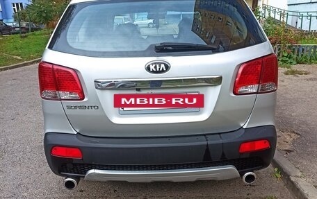 KIA Sorento II рестайлинг, 2010 год, 1 000 000 рублей, 4 фотография
