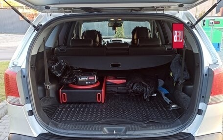 KIA Sorento II рестайлинг, 2010 год, 1 000 000 рублей, 12 фотография