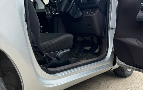 Toyota iQ, 2009 год, 580 000 рублей, 14 фотография