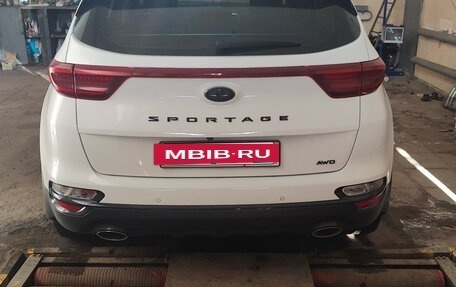 KIA Sportage IV рестайлинг, 2021 год, 2 680 000 рублей, 7 фотография