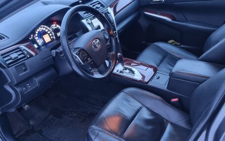 Toyota Camry, 2012 год, 1 675 000 рублей, 10 фотография