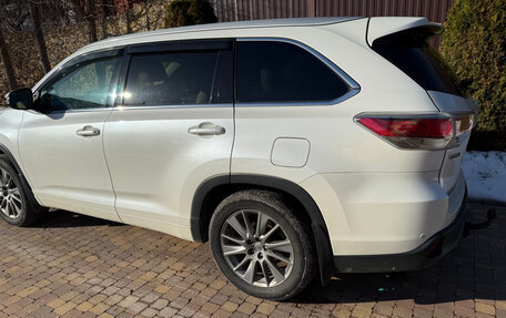 Toyota Highlander III, 2014 год, 3 300 000 рублей, 6 фотография