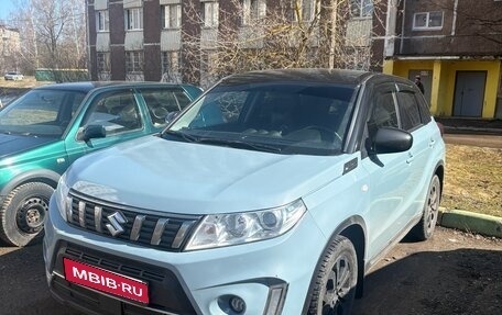 Suzuki Vitara II рестайлинг, 2020 год, 1 700 000 рублей, 2 фотография