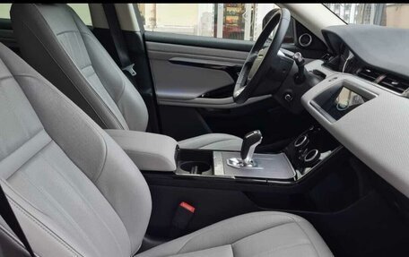 Land Rover Range Rover Evoque II, 2020 год, 4 500 000 рублей, 5 фотография