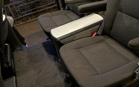 Volkswagen Multivan T5, 2008 год, 1 690 000 рублей, 17 фотография