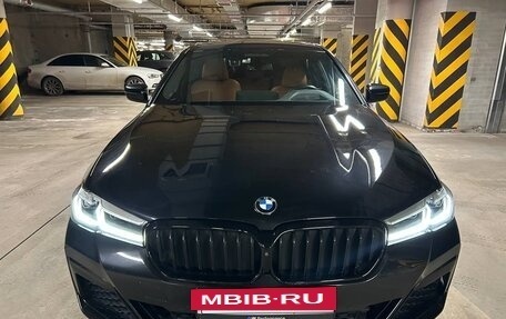 BMW 5 серия, 2021 год, 5 900 000 рублей, 9 фотография
