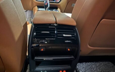 BMW 5 серия, 2021 год, 5 900 000 рублей, 15 фотография