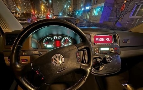 Volkswagen Multivan T5, 2008 год, 1 690 000 рублей, 18 фотография