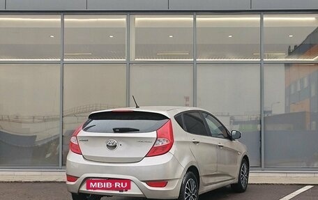 Hyundai Solaris II рестайлинг, 2011 год, 599 000 рублей, 4 фотография