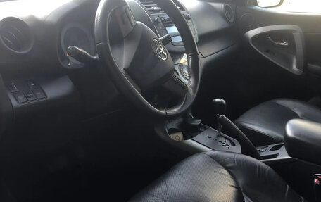 Toyota RAV4, 2011 год, 1 900 000 рублей, 4 фотография