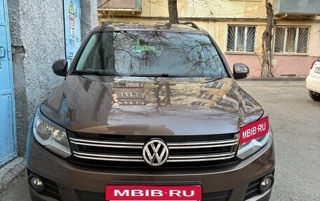 Volkswagen Tiguan I, 2016 год, 1 850 000 рублей, 1 фотография