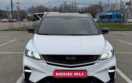 Geely Coolray I, 2022 год, 2 080 000 рублей, 2 фотография