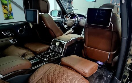 Land Rover Range Rover IV рестайлинг, 2019 год, 9 000 000 рублей, 15 фотография