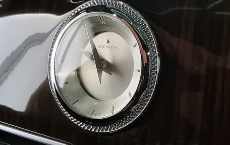 Land Rover Range Rover IV рестайлинг, 2019 год, 9 000 000 рублей, 14 фотография