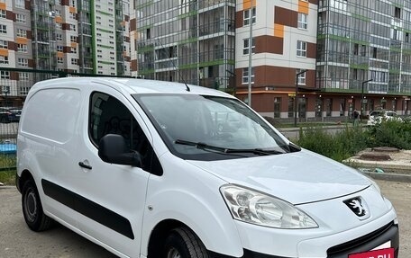 Peugeot Partner II рестайлинг 2, 2012 год, 980 000 рублей, 4 фотография