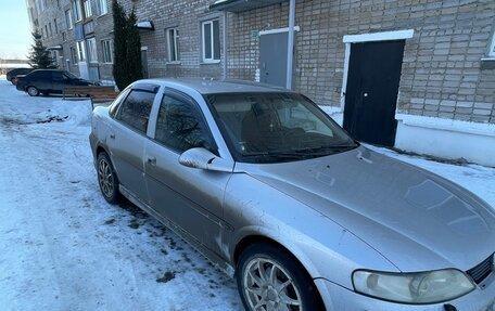 Opel Vectra B рестайлинг, 2000 год, 105 000 рублей, 3 фотография