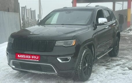 Jeep Grand Cherokee, 2018 год, 2 600 000 рублей, 3 фотография