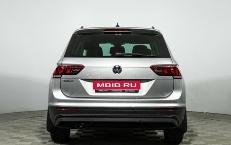 Volkswagen Tiguan II, 2019 год, 1 999 585 рублей, 6 фотография