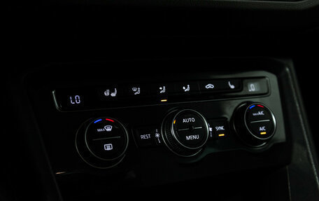 Volkswagen Tiguan II, 2019 год, 1 999 585 рублей, 17 фотография