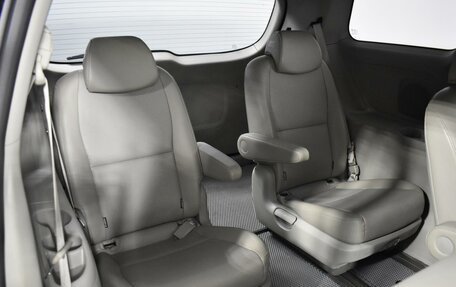 KIA Carnival III, 2018 год, 2 463 100 рублей, 9 фотография