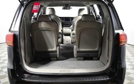 KIA Carnival III, 2018 год, 2 463 100 рублей, 27 фотография