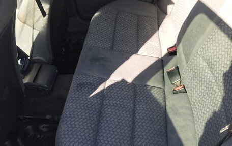 Audi A4, 1995 год, 130 000 рублей, 17 фотография