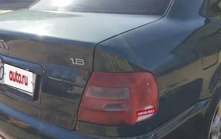 Audi A4, 1995 год, 130 000 рублей, 8 фотография