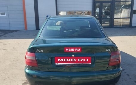 Audi A4, 1995 год, 130 000 рублей, 6 фотография