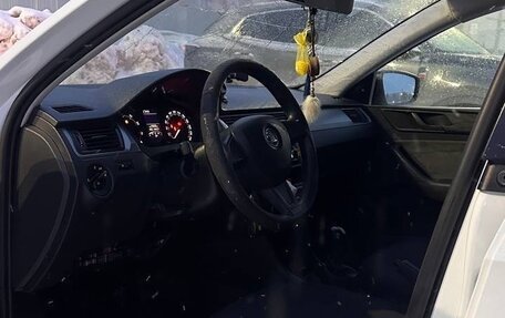 Skoda Rapid I, 2014 год, 600 000 рублей, 8 фотография