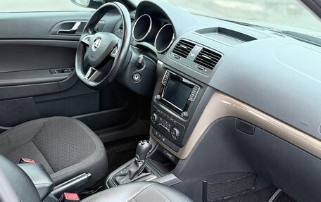 Skoda Yeti I рестайлинг, 2017 год, 1 520 000 рублей, 10 фотография