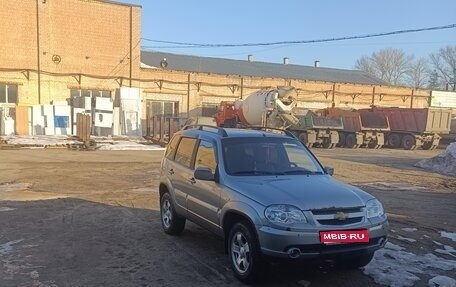 Chevrolet Niva I рестайлинг, 2011 год, 410 000 рублей, 1 фотография