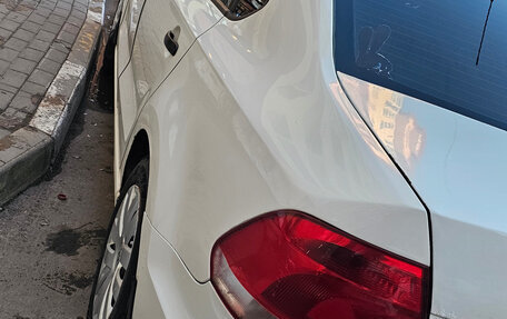 Volkswagen Polo VI (EU Market), 2011 год, 555 000 рублей, 2 фотография