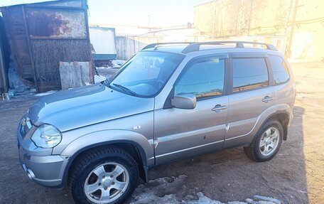 Chevrolet Niva I рестайлинг, 2011 год, 410 000 рублей, 6 фотография