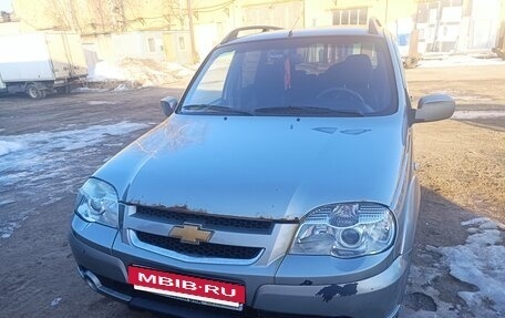 Chevrolet Niva I рестайлинг, 2011 год, 410 000 рублей, 7 фотография