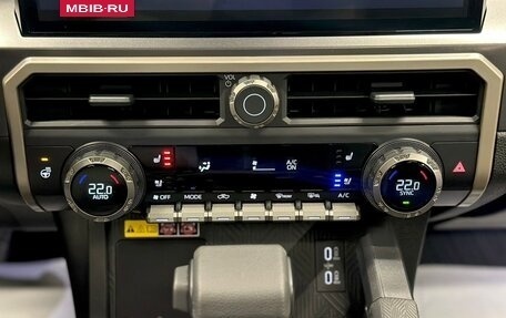 Toyota Tacoma, 2025 год, 8 950 000 рублей, 26 фотография