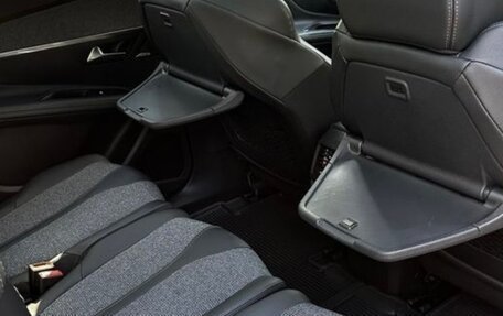 Peugeot 5008 II, 2019 год, 2 100 000 рублей, 8 фотография