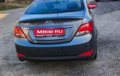 Hyundai Solaris II рестайлинг, 2016 год, 1 300 000 рублей, 2 фотография