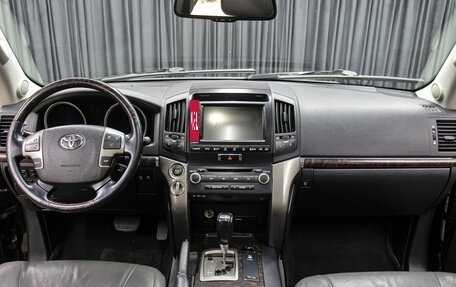 Toyota Land Cruiser 200, 2008 год, 2 949 000 рублей, 15 фотография