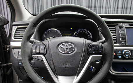 Toyota Highlander III, 2014 год, 2 898 000 рублей, 16 фотография