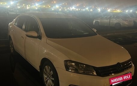 Volkswagen Passat B7, 2012 год, 800 000 рублей, 4 фотография