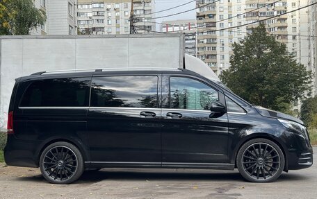 Mercedes-Benz V-Класс, 2019 год, 7 000 000 рублей, 3 фотография